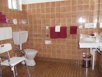 Town & Country Motor Inn - Tourism Adelaide 5