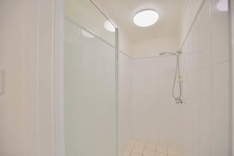 Oscar Motel - Tourism Adelaide 4