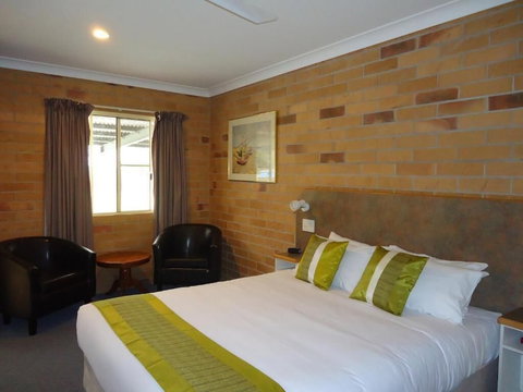 Copper Country Motor Inn & Restaurant - Tourism Adelaide 6