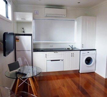 The Close Cottage Morpeth - Tourism Adelaide 6