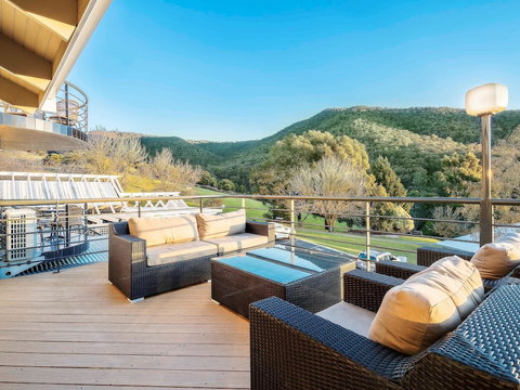 The Sebel Pinnacle Valley Resort - Tourism Adelaide 3