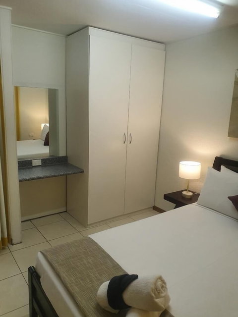 Ocean Breeze Units - Tourism Adelaide 3