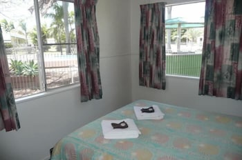 Ocean Breeze Units - Tourism Adelaide 6