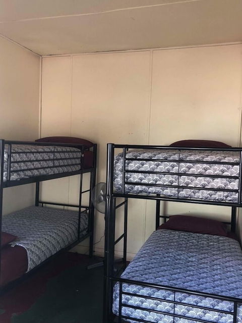 Glen Helen Lodge - Tourism Adelaide 5