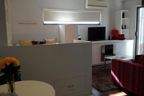 Hiigh Apartments - Tourism Adelaide 4