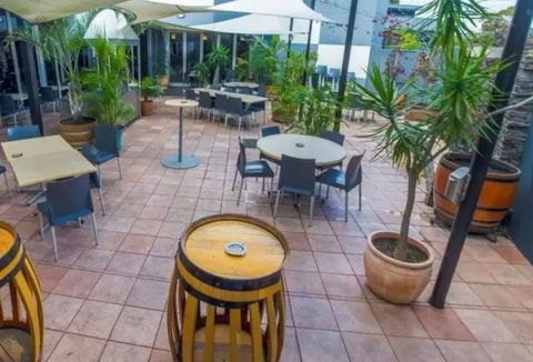 Lockleys Hotel - Tourism Adelaide 6