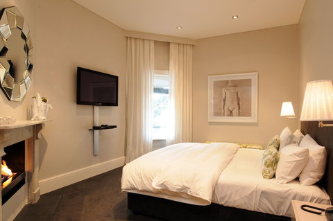 5 Rooms At The Stirling Hotel - Tourism Adelaide 3