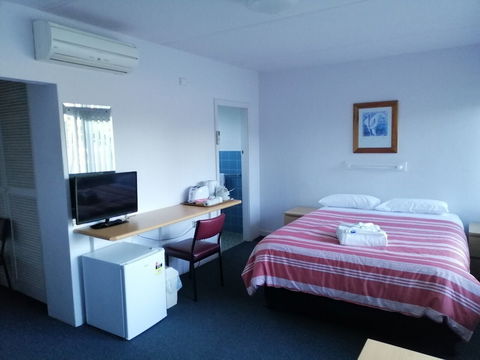 Mt Beauty Motor Inn - Tourism Adelaide 4