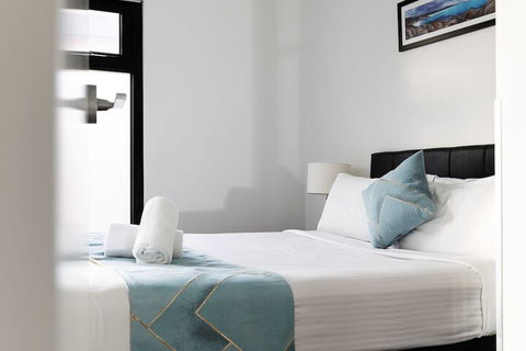 RNR Serviced Apartments North Melbourne - Tourism Adelaide 6