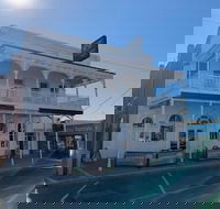 Yarrawonga Hotel - Tourism Adelaide