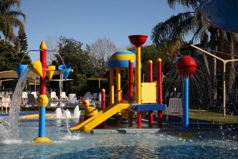 Tuncurry Lakes Resort - Tourism Adelaide 5