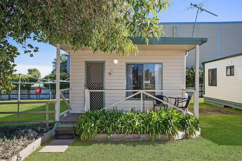 Hamilton Caravan Park - Tourism Adelaide 0