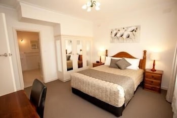 Connells Motel & Serviced Apartments - Tourism Adelaide 6