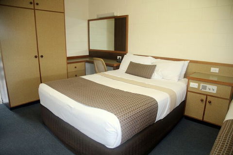 Cannonvale Reef Gateway Hotel - Tourism Adelaide 1