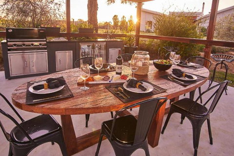 Barossa Elegance - Tourism Adelaide 2