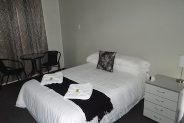 Cluden QLD Tourism Adelaide