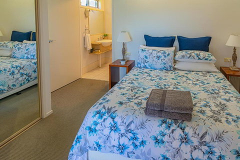 Barrington Riverside Cottages - Tourism Adelaide 4