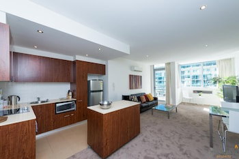 Accommodate Canberra - Metropolitan - Tourism Adelaide 0