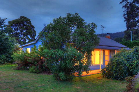 Fairwinds - Essentially Tas - Tourism Adelaide 5