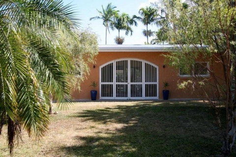 Jambala Beach House - Tourism Adelaide 5