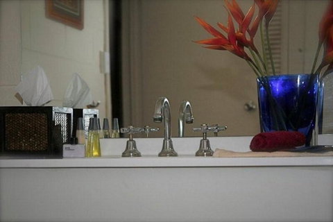 Jambala Beach House - Tourism Adelaide 1