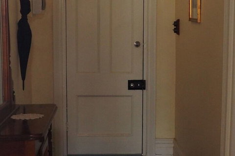 Cobblers Cottage B & B Accommodation - Tourism Adelaide 2