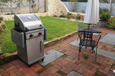 Cobblers Cottage B & B Accommodation - Tourism Adelaide 0