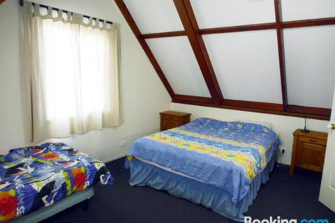 Wyndham Lodge - Tourism Adelaide 7