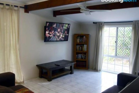 Wyndham Lodge - Tourism Adelaide 3