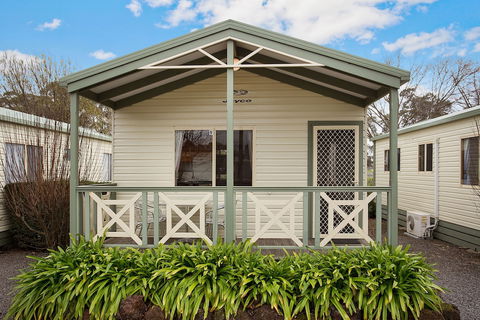 Lake Hamilton Motor Village & Caravan Park - Tourism Adelaide 2