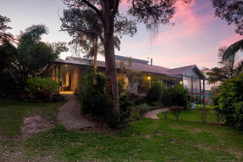Innistaigh Retreat - Tourism Adelaide 0