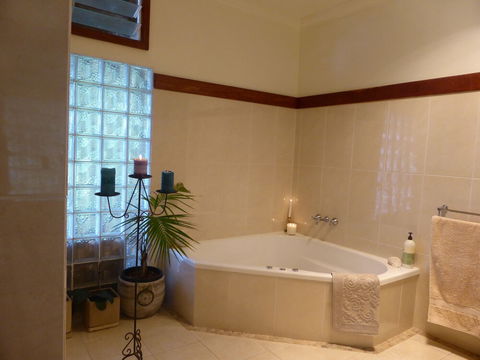 Innistaigh Retreat - Tourism Adelaide 6