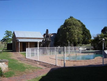 Lochinvar House B&B - Tourism Adelaide 5
