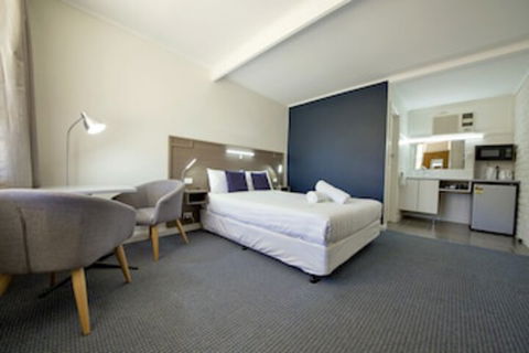 Motel Yarrawonga - Tourism Adelaide 0