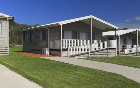 Corrimal Beach Tourist Park - Tourism Adelaide 0