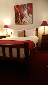 Empire Hotel Deloraine - Tourism Adelaide 6