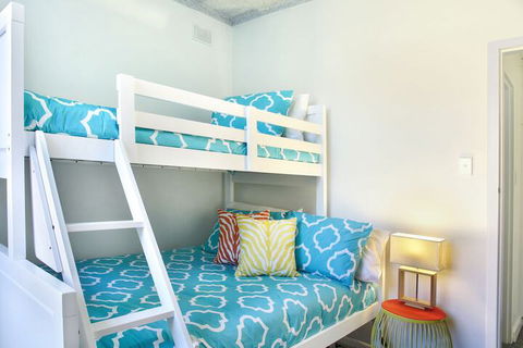 Seaview Sunset Holiday Apartments - Tourism Adelaide 2
