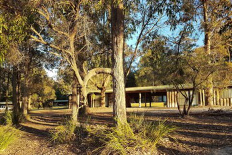 Woodbine Park Eco Cabins - Tourism Adelaide 0