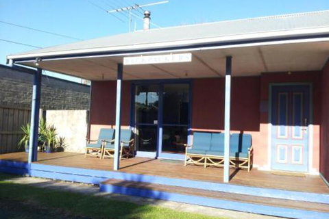 Anglesea Backpackers - Tourism Adelaide 0