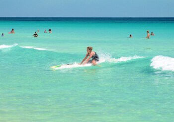 Travillas - Tourism Adelaide 3