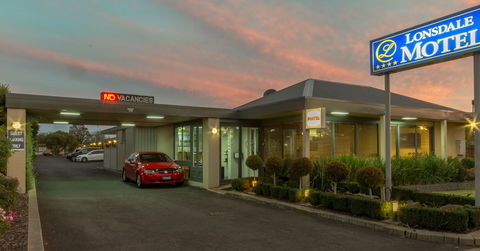 Hamilton Lonsdale Motel - Tourism Adelaide 0