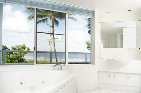 Ulysses 1 - Tourism Adelaide 4