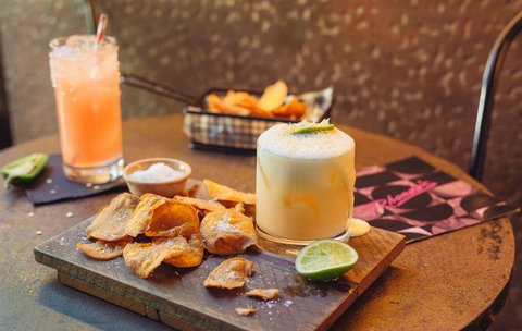 Rhonda's Bar - Tourism Adelaide 7