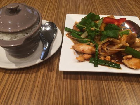 Sattahip Thai Restaurant - Tourism Adelaide 0