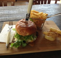 Doc Yarrum Cafe - Tourism Adelaide