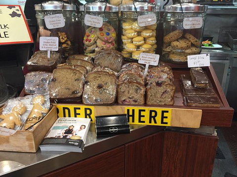 Pasqualinas Deli Cafe - Tourism Adelaide 0