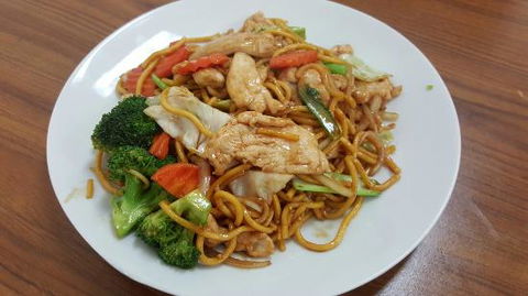 YIYI Asian Cuisine - Tourism Adelaide 0