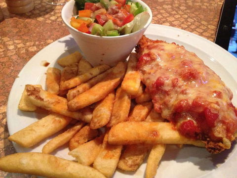 Queen's Steakhouse - Tourism Adelaide 0