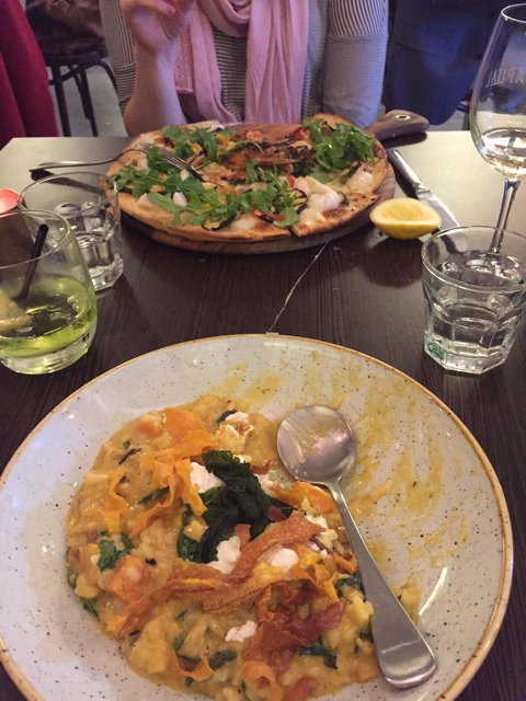 Capital - Tourism Adelaide 2