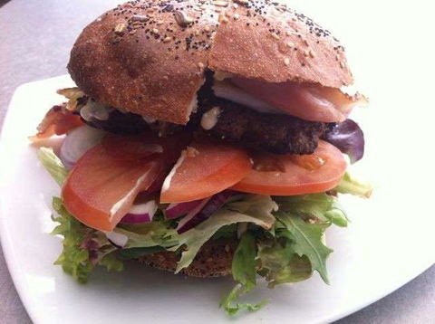 M&M Burger Bar And Take Away - Tourism Adelaide 0